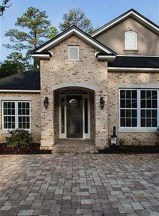 4th image of 3136 Persimmon Dr