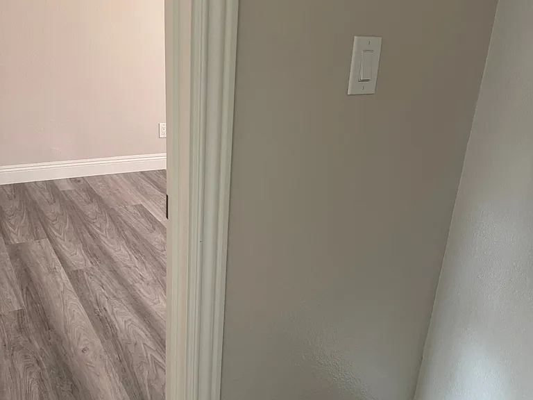 831 S Greenwood Ave #16 — Photo 9