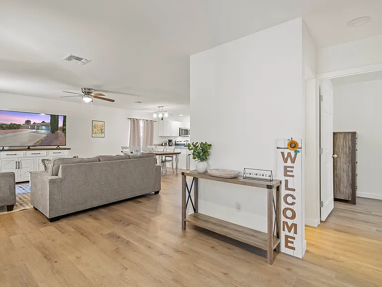 133 Calle Portal — Photo 7