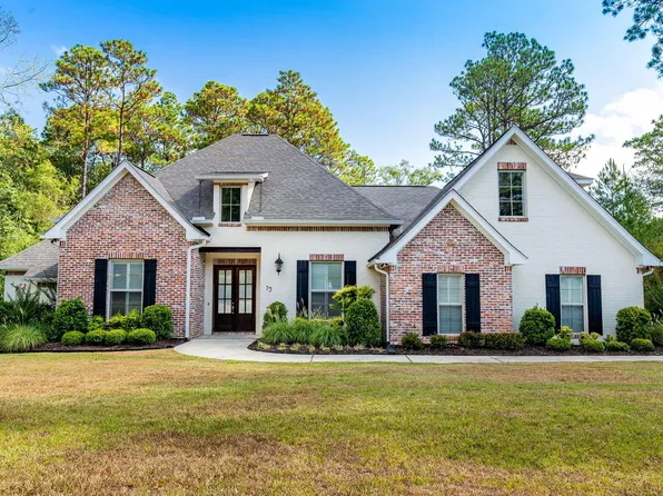 73 Brookhollow Blvd, Hattiesburg, MS 39402
