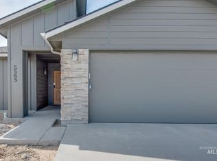 5792 N Adale Ct, Meridian, ID 83646