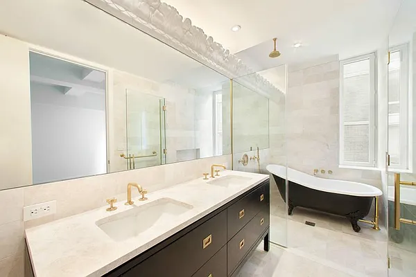 Rented by Town Residential | media 21