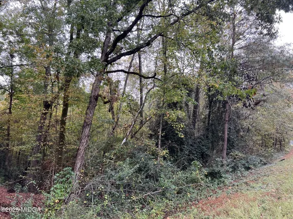 140 Lite N Tie Rd, Gray, GA 31032