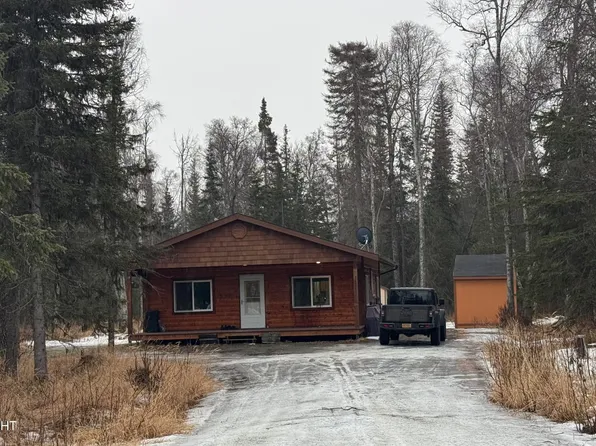 52821 Wesley Ct, Kenai, AK 99611