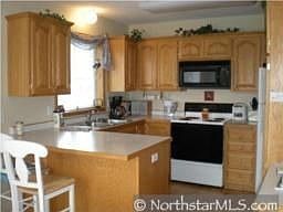 2nd image of 26 Willow Creek Dr