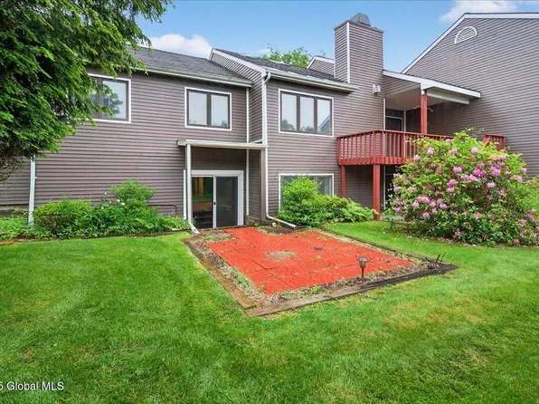 23 Collins Terrace, Saratoga Springs, NY 12866