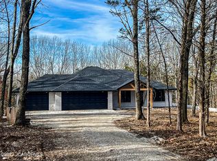 13 Echo Bluff Spur, Holts Summit, MO 65043