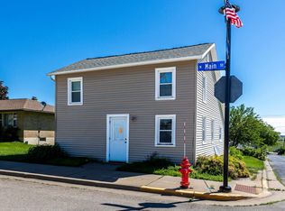 1710 23rd St, Hazel Green, WI 53811