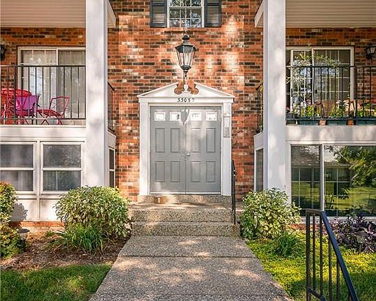 5th image of 3305 Colonial Manor Cir Unit 1A