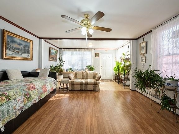 3rd image of 90-24 186th St