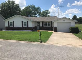 703 S Ridge Ave, Steeleville, IL 62288