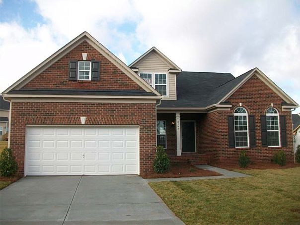 1st image of 2547 Scarlet Oak Dr
