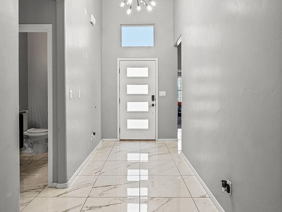 5th image of 766 Ovington Rd