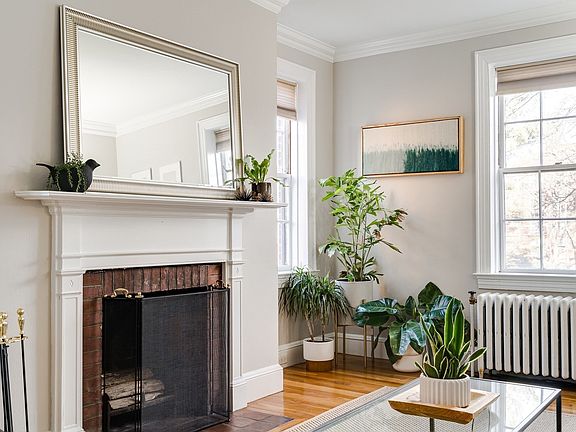 2nd image of 16 Chauncy St APT 35