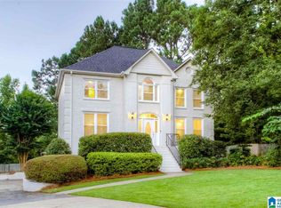 912 Teaberry Ln, Birmingham, AL 35244