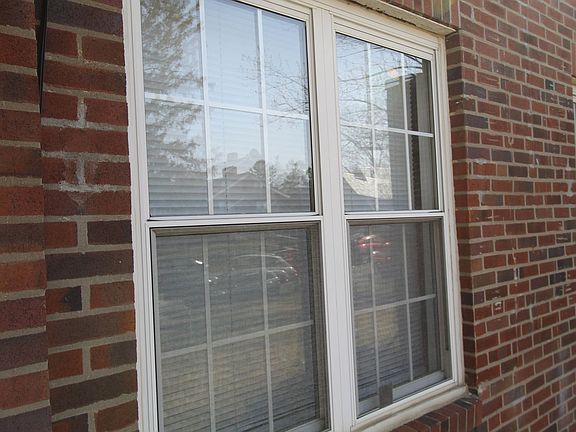4th image of 1682-1688 Wyandotte Rd #1686