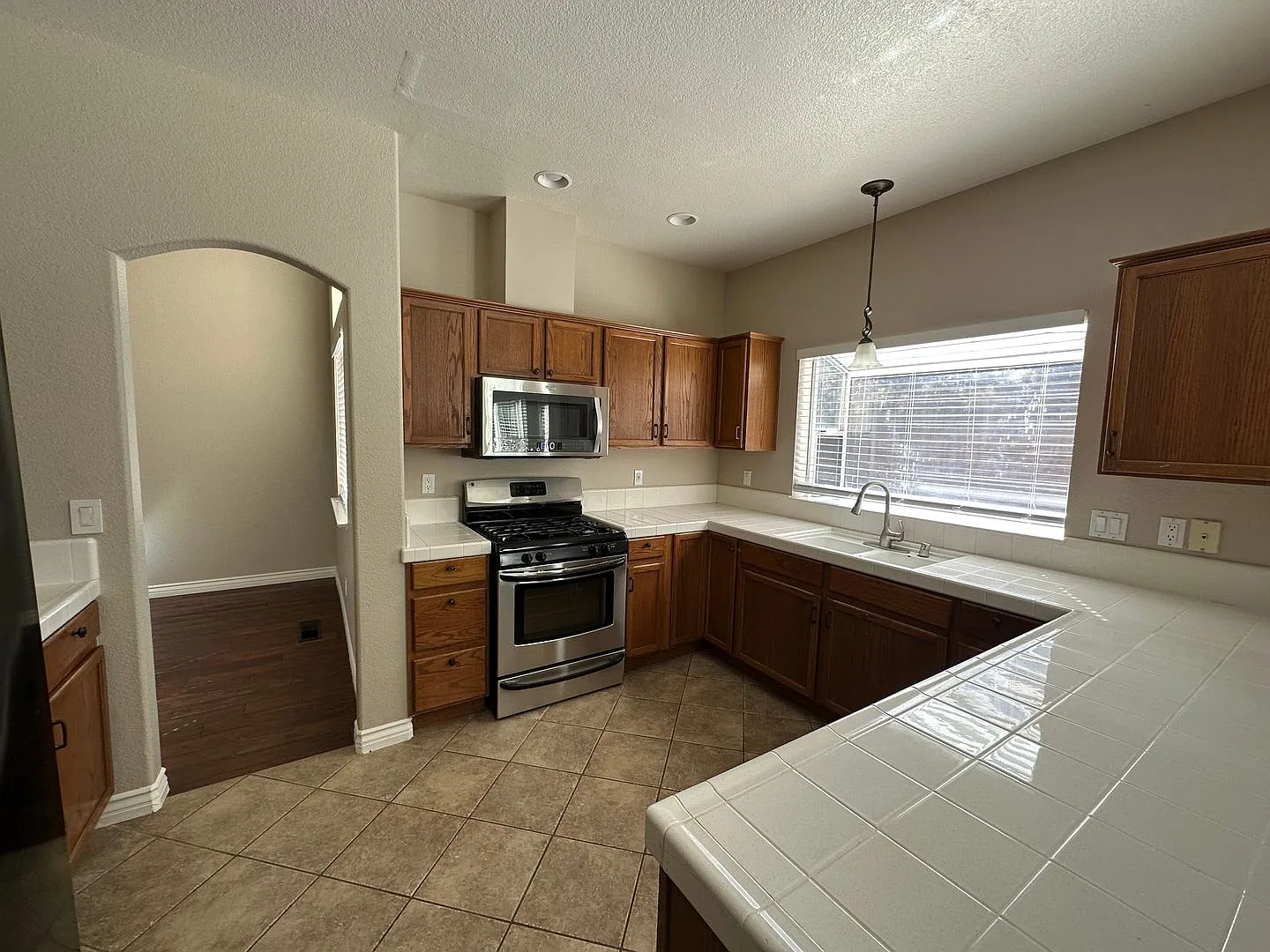 9779 Thunder Mountain Way — Photo 4
