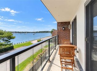 317 America, Newport, RI 02840