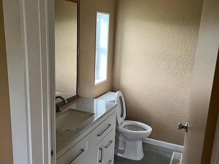 44 Los Chavez Ave — Photo 19