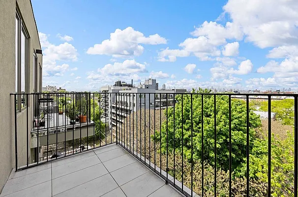 495 Saint John's Place #6C