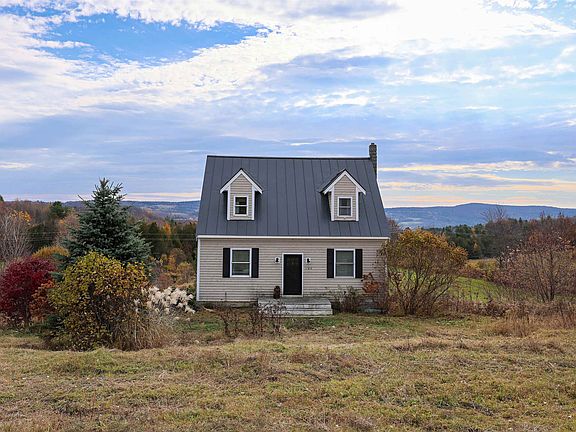 2nd image of 1366 Coits Pond Road