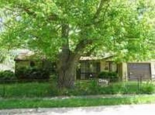 9859 Maurine Dr, Indianapolis, IN