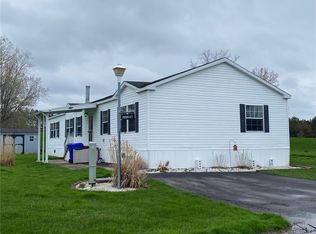 971 Cobblestone Ct, Holley, NY 14470