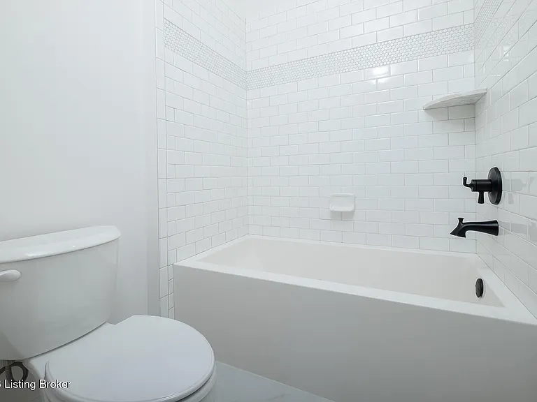 6024 Passionflower Dr — Photo 44