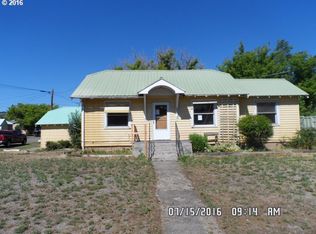 294 S 8th Ave, Elgin, OR 97827