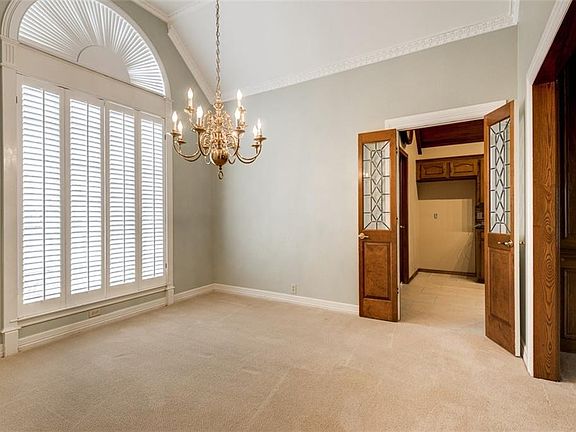 4th image of 845 Shady Lake Dr