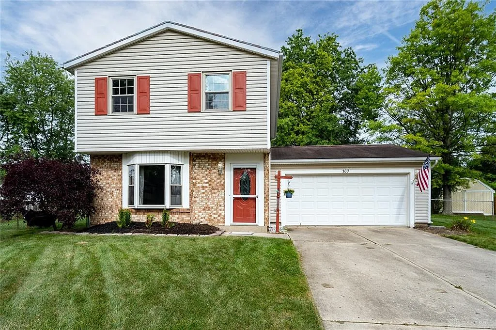 107 Wenham Farm Cir photo 1