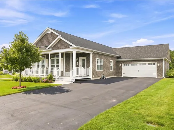 460 Sand Plains Trl, Wakefield, RI 02879