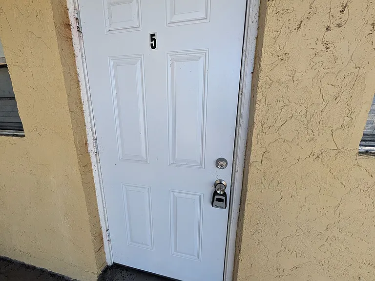 466 Sunshine Dr — Photo 9