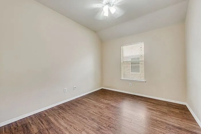 105 Shadybrook Dr — Photo 13