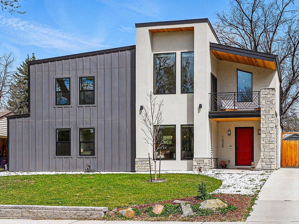 Front Exterior with 3 car driveway