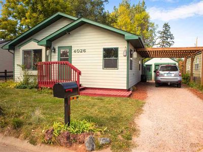 4026 Sunset Dr, Rapid City, SD, 57702
