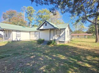 515 Tuskeegee St, Talladega, AL 35160