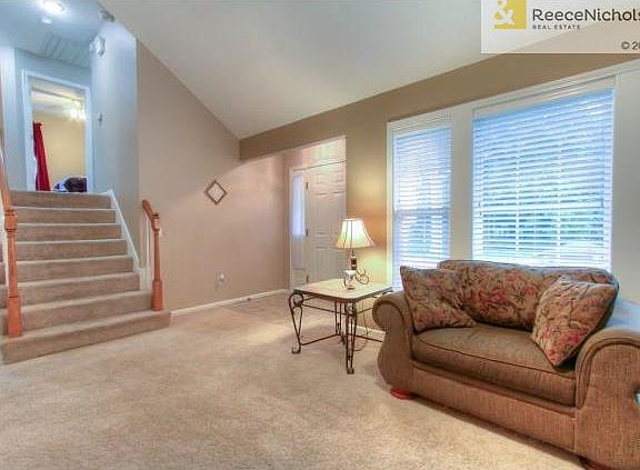 3rd image of 301 Woodhaven Dr
