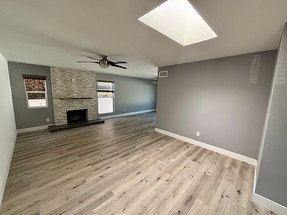 3rd image of 3015 Marmil Ave