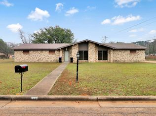 1900 Clinton St, Longview, TX 75604