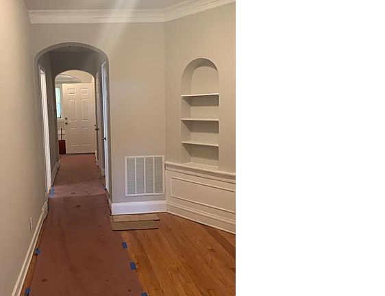 4th image of 7943 S Essex Ave APT 1