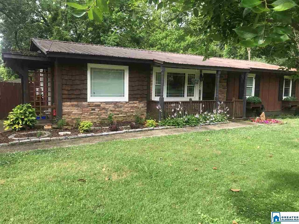 2nd image of 865 Brad Dr