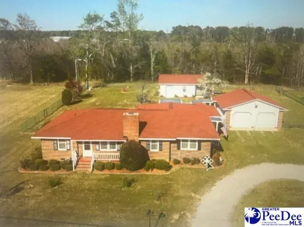 188 Bethune Hwy, Bishopville, SC 29010