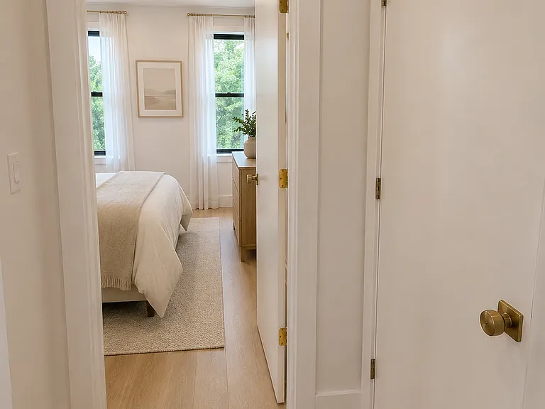 456 W 47th St #3C — Photo 9