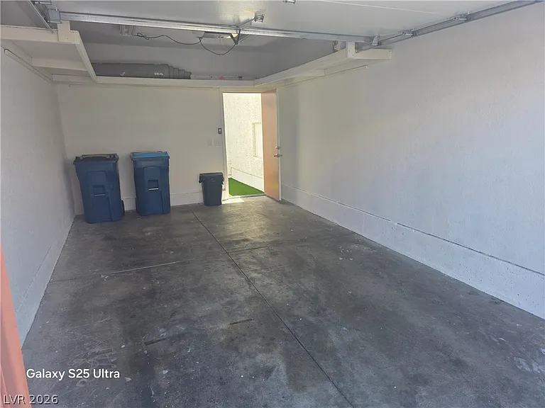 1800 Edmond St #207 — Photo 18