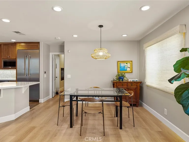 412 Acacia Ave #1/2 — Photo 7