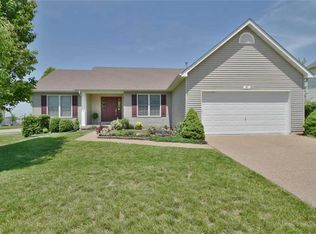 41 Poole Ct, Wentzville, MO 63385