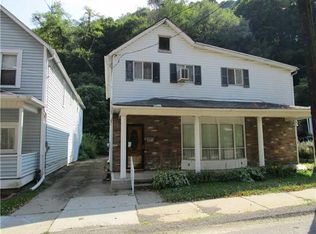 321 Crawford Run Rd, Creighton, PA 15030