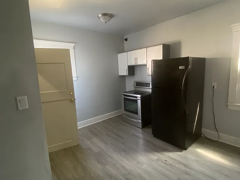 2520 W Center St — Photo 1