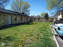 1020 S Broadway St — Photo 10